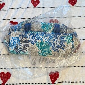 BNWT Vera Bradley duffel